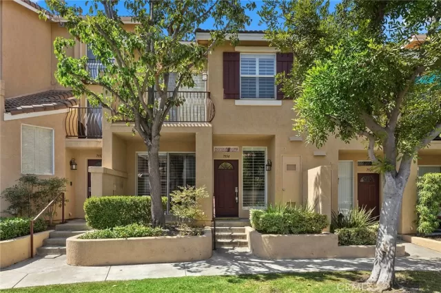 MLS: PW23153029 Condo For Sale