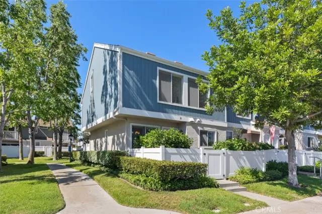 MLS: PW23153582 Condo For Sale