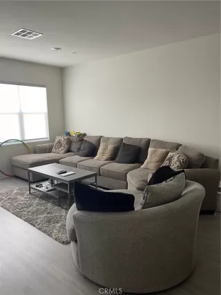 Photo #2: PW23153794 Listing 