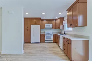 Photo #4: PW23154205 Listing