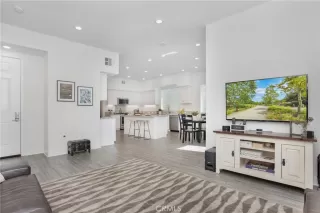 Photo #3: PW23157393 Listing 