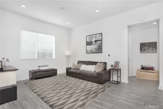 Photo #5: PW23157393 Listing 