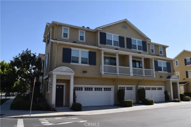 MLS: PW23158261 Condo For Sale