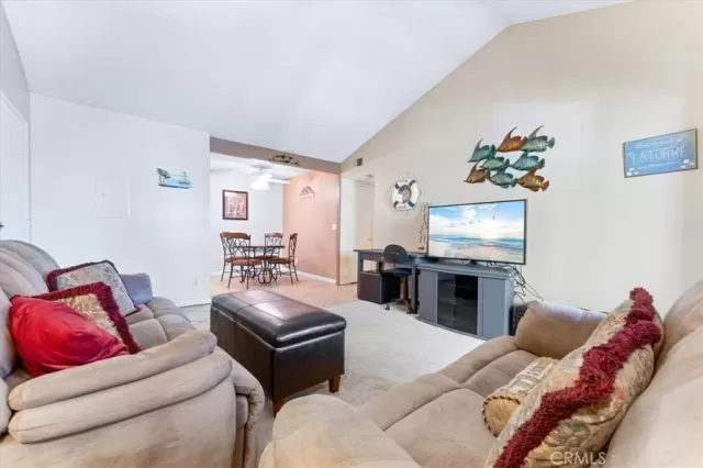 MLS: PW23159052 Condo For Sale