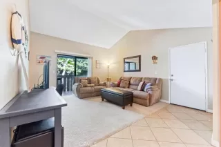 Photo #1: PW23159052 Listing 