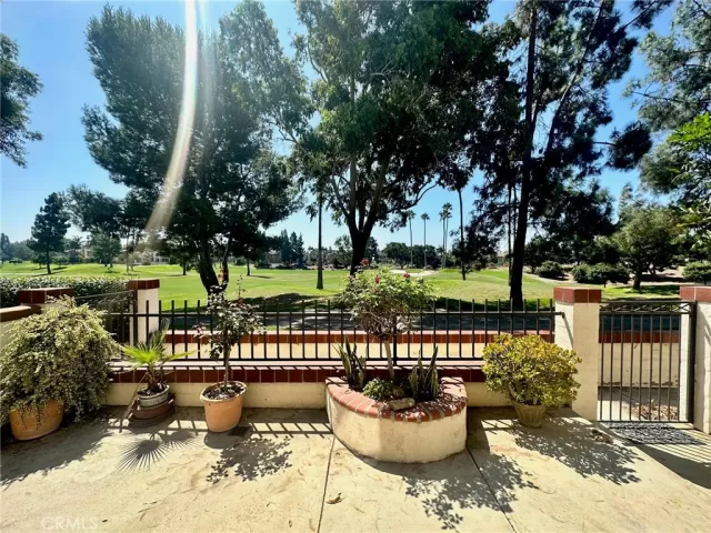 MLS: PW23159309 Condo For Sale