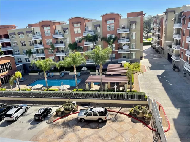 MLS: PW23160503 Condo For Sale