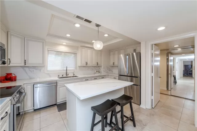 MLS: PW23165914 Condo For Sale