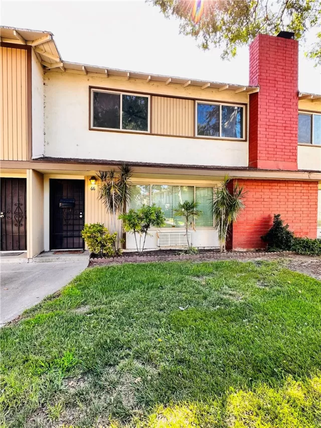 MLS: PW23166871 Condo For Sale