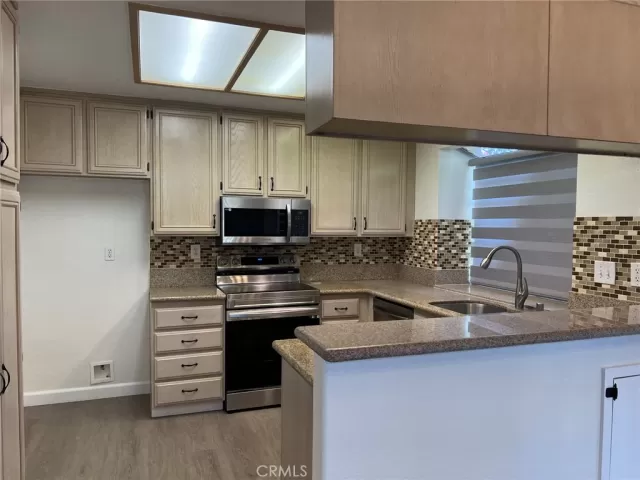 MLS: PW23168478 Condo For Sale