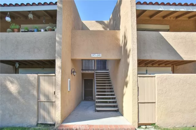 MLS: PW23169167 Condo For Sale