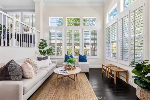 MLS: PW23169217 Condo For Sale