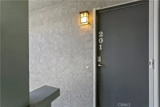 Photo #4: PW23170260 Listing 