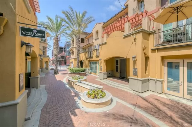 MLS: PW23171491 Condo For Sale