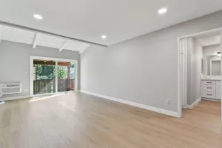 Photo #4: PW23173175 Listing