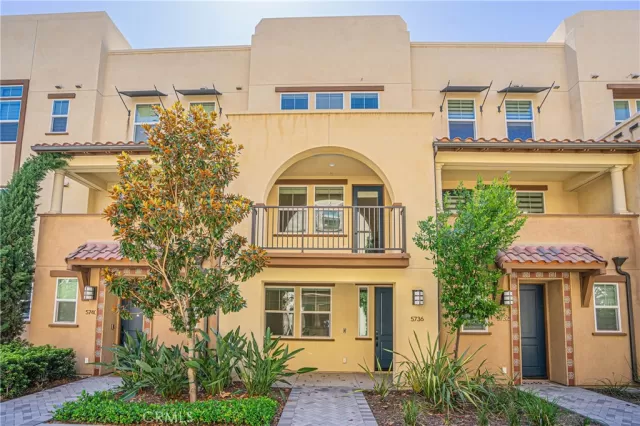 MLS: PW23173187 Condo For Sale