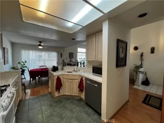 Photo #5: PW23173630 Listing 