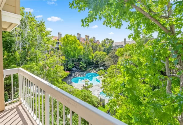 MLS: PW23173965 Condo For Sale