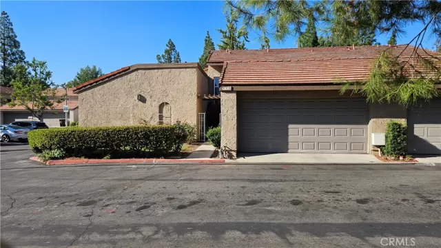 MLS: PW23175934 Condo For Sale