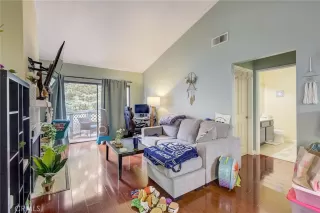 Photo #3: PW23176943 Listing 