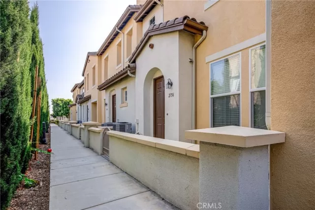 MLS: PW23178014 Condo For Sale