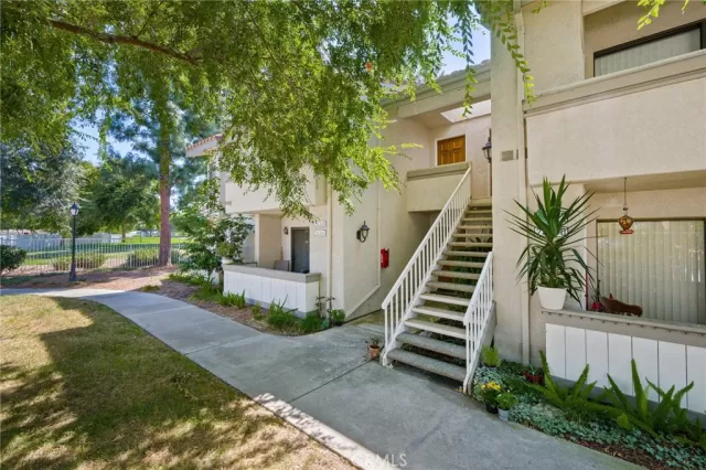 MLS: PW23179274 Condo For Sale