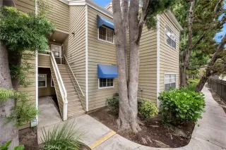 Photo #1: PW23180372 Listing