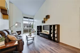 Photo #3: PW23180372 Listing