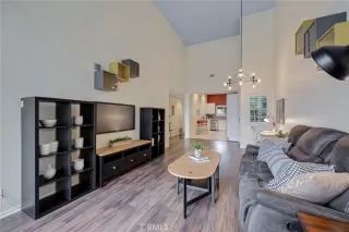 Photo #6: PW23180372 Listing