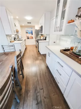 Photo #6: PW23182657 Listing