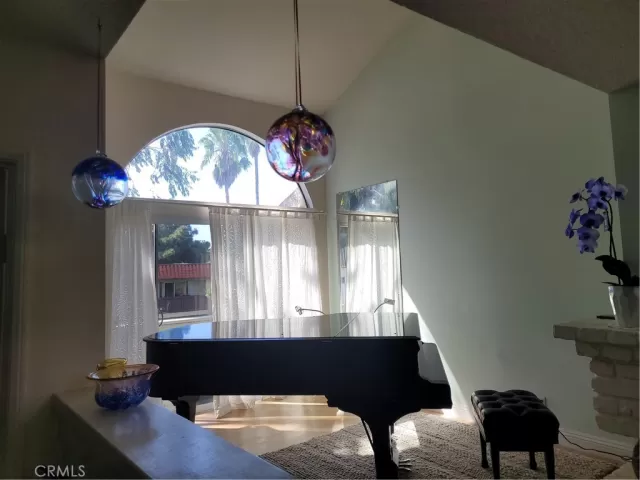 MLS: PW23182704 Condo For Sale