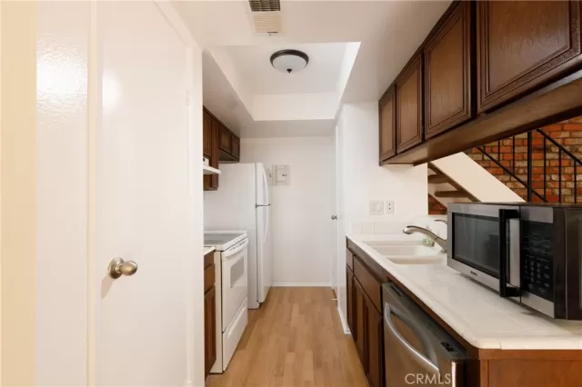 MLS: PW23182873 Condo For Sale