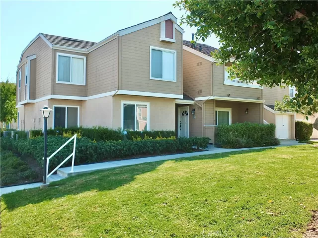 MLS: PW23186338 Condo For Sale