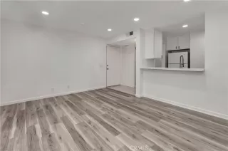 Photo #5: PW23187040 Listing 