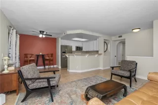 Photo #5: PW23187041 Listing 