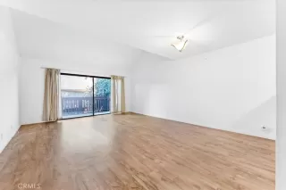 Photo #3: PW23187557 Listing 