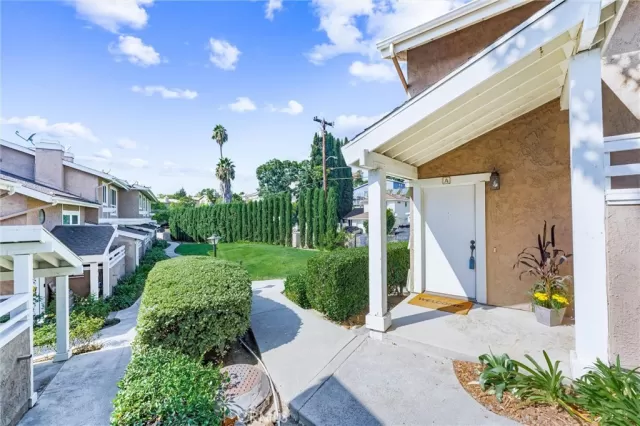 MLS: PW23187870 Condo For Sale