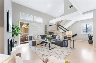 Photo #2: PW23187870 Listing 