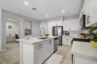 Photo #3: PW23188663 Listing