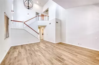 Photo #3: PW23188840 Listing 