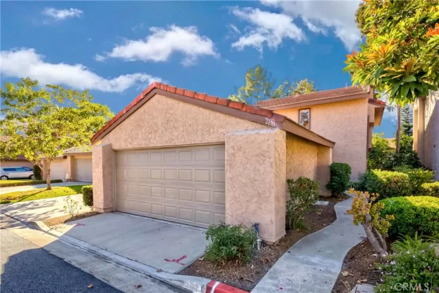 MLS: PW23195419 Condo For Sale