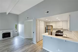 Photo #3: PW23196028 Listing