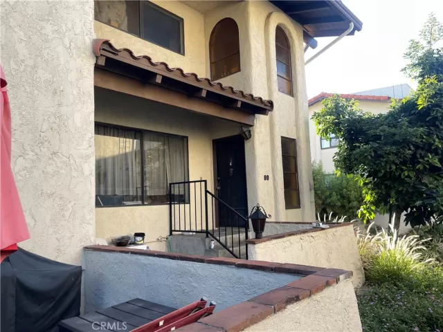 MLS: PW23198467 Condo For Sale