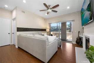 Photo #3: PW23198669 Listing 