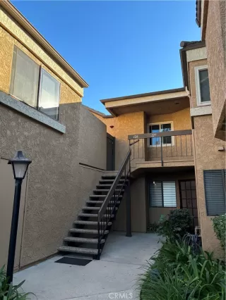 Photo #4: PW23201791 Listing 