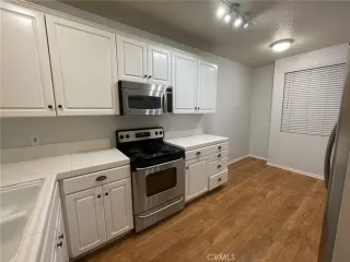 Photo #4: PW23202027 Listing 