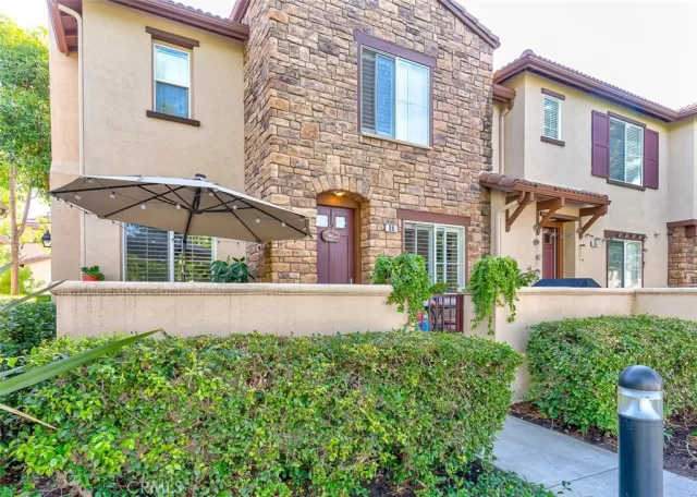 MLS: PW23204185 Condo For Sale