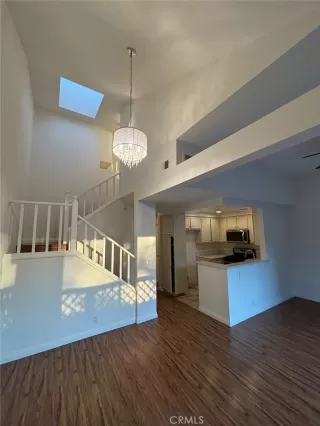 Photo #5: PW23205999 Listing 