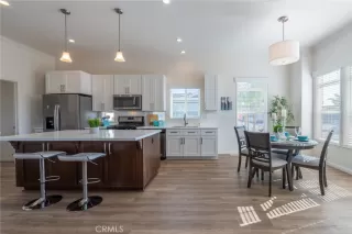 Photo #5: PW23208901 Listing 