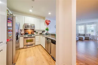 Photo #4: PW23210021 Listing